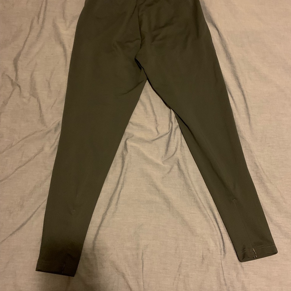 Men’s grey gymshark slim pants